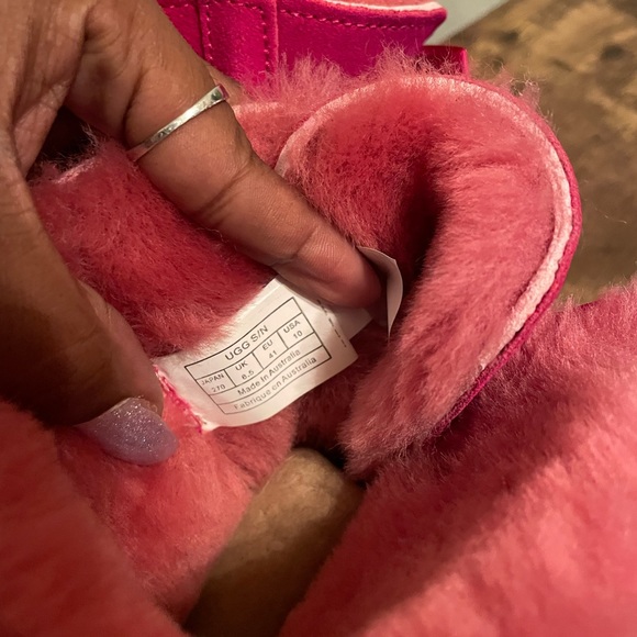 Customized Womens Uggs size 10 - Picture 4 of 6